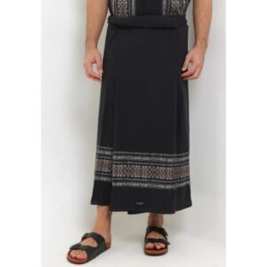Intresse Sadan Tana Black Sarung