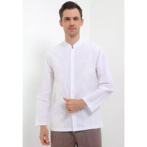 Intresse Light Delight Baju Koko White